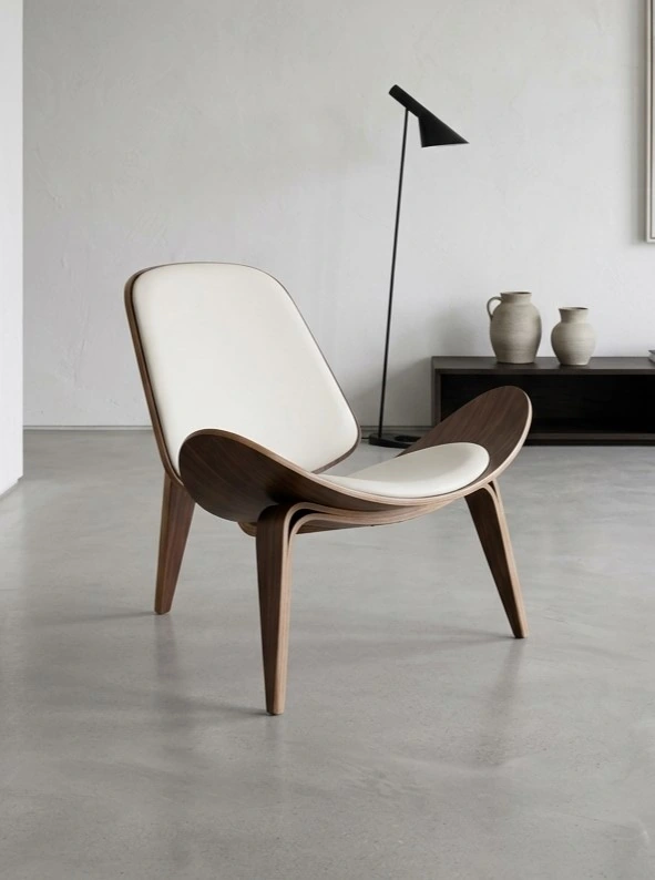 sillon-nordic-palo-rosa-fondo-moderno